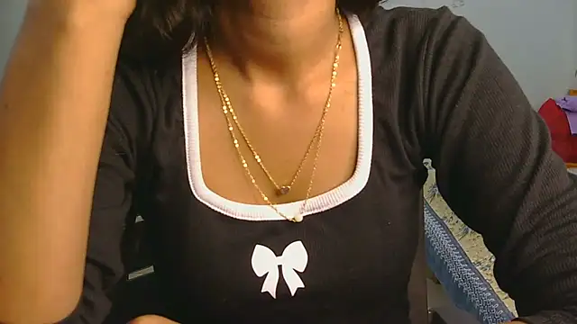 Snapshot of Aarti_misty71 chatting on April 15, 2026, 5:24 am Aarti misty71 online show from April 15, 2026, 5:24 am