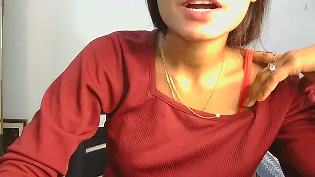 Snapshot of Aarti_misty71 chatting on April 12, 2026, 5:44 am Aarti misty71 online show from April 12, 2026, 5:44 am