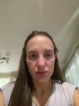 Snapshot of Abidel1 chatting on May 27, 2026, 10:44 am Abidel1 online show from May 27, 2026, 10:44 am