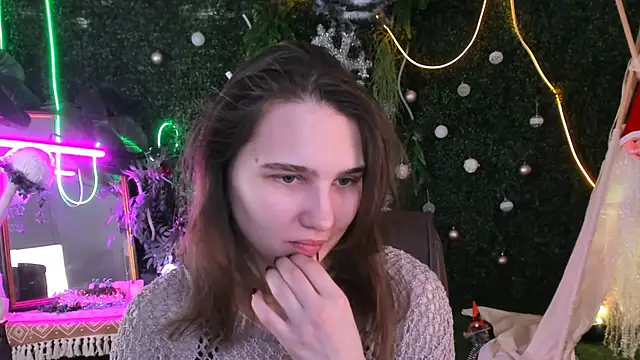 TessaMill online show from December 17, 2025, 9:25 am