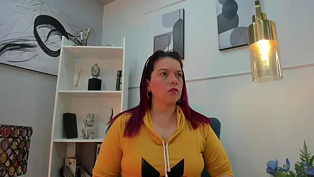 Snapshot of VeronicaBlake chatting on June 1, 2026, 1:22 pm VeronicaBlake online show from June 1, 2026, 1:22 pm