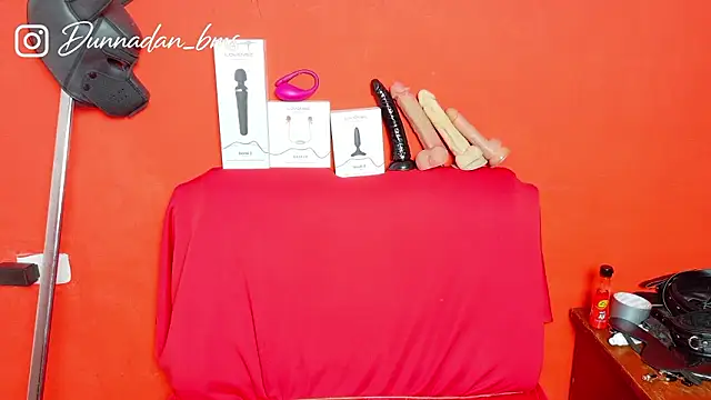 Snapshot of Dunnadan_Bms chatting on February 13, 2026, 7:14 pm Dunnadan Bms online show from February 13, 2026, 7:14 pm