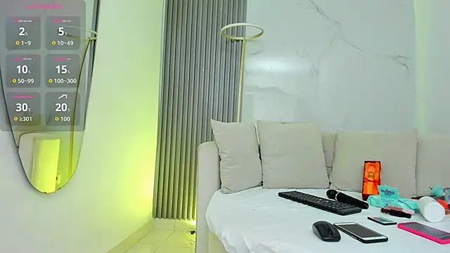 kiaratentation online show from October 19, 2025, 7:38 pm