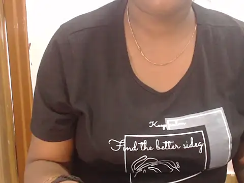 Snapshot of Horny_sha chatting on September 17, 2025, 4:14 am Horny sha online show from September 17, 2025, 4:14 am