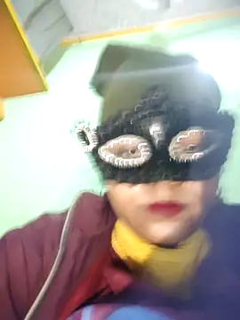 Snapshot of Dassing_strip_couple chatting on December 15, 2025, 11:53 pm Dassing strip couple online show from December 15, 2025, 11:53 pm