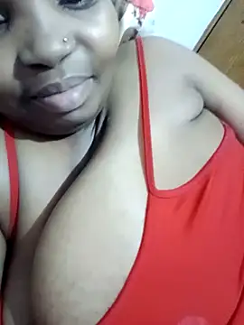 Snapshot of ShySexyBaddiexx chatting on October 7, 2025, 9:49 pm ShySexyBaddiexx online show from October 7, 2025, 9:49 pm
