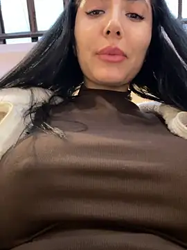 Snapshot of oh_nina chatting on February 26, 2026, 11:05 pm oh nina online show from February 26, 2026, 11:05 pm