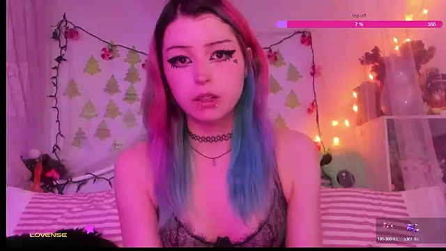 bunnyislewd online show from December 19, 2025, 5:21 am