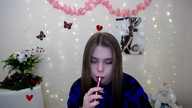 Snapshot of OceanicDawn chatting on February 22, 2026, 7:33 am OceanicDawn online show from February 22, 2026, 7:33 am