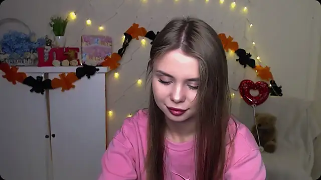 OceanicDawn online show from October 17, 2025, 5:22 am