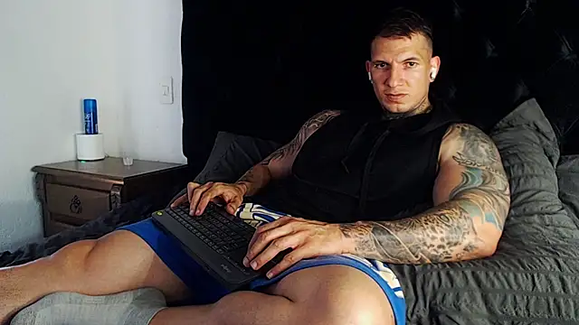 Snapshot of Shane_Clay chatting on April 13, 2026, 7:18 pm Shane Clay online show from April 13, 2026, 7:18 pm