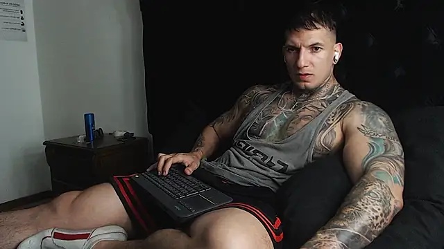 Snapshot of Shane_Clay chatting on March 9, 2026, 10:35 pm Shane Clay online show from March 9, 2026, 10:35 pm