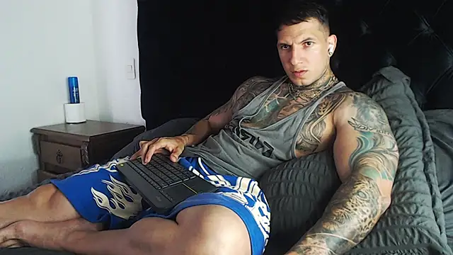 Snapshot of Shane_Clay chatting on April 3, 2026, 6:58 pm Shane Clay online show from April 3, 2026, 6:58 pm