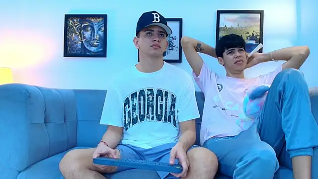 TWINKS FRIENDS online show from March 30, 2026, 1:23 pm