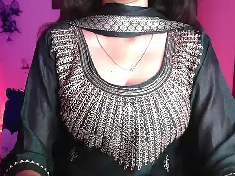 Snapshot of Samikshaa chatting on November 3, 2025, 1:58 pm Samikshaa online show from November 3, 2025, 1:58 pm