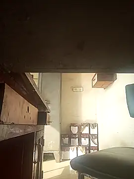 Snapshot of young_dickkk chatting on September 28, 2025, 10:44 am young dickkk online show from September 28, 2025, 10:44 am