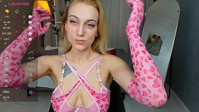 graseflower online show from December 19, 2025, 2:48 am