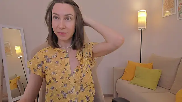 GoodGlamorGirl online show from July 2, 2026, 3:56 am