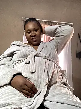 ChubbyAssyiyer online show from November 7, 2025, 5:34 am