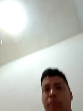 Snapshot of Jkenne_22 chatting on November 27, 2025, 2:17 pm Jkenne 22 online show from November 27, 2025, 2:17 pm