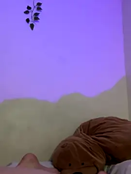 Snapshot of ReenKitty chatting on December 14, 2025, 6:19 am ReenKitty online show from December 14, 2025, 6:19 am