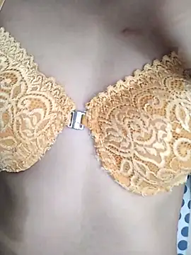 Snapshot of Sx-Maniya chatting on April 6, 2026, 3:46 am Sx-Maniya online show from April 6, 2026, 3:46 am