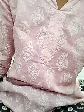 Snapshot of Sx-Maniya chatting on April 1, 2026, 2:35 am Sx-Maniya online show from April 1, 2026, 2:35 am