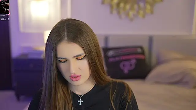 Snapshot of Goldie_Flame chatting on October 12, 2025, 11:28 pm Goldie Flame online show from October 12, 2025, 11:28 pm