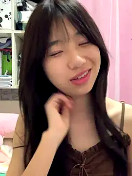 xiaotao-999 online show from November 11, 2025, 4:35 pm