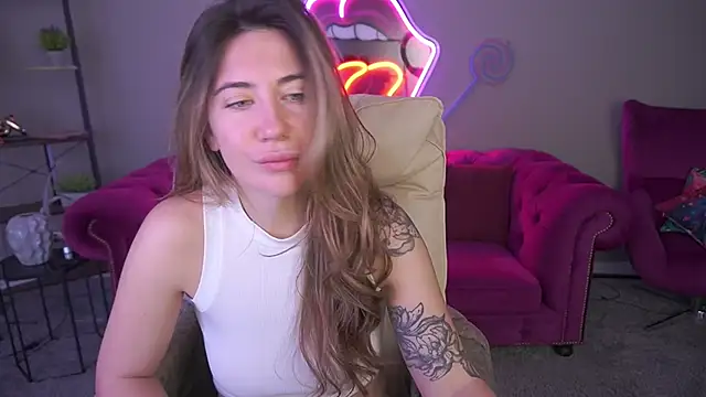 KateShanny online show from February 26, 2026, 6:57 am