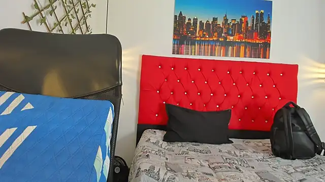 Snapshot of carolinacrus01 chatting on November 4, 2025, 3:38 pm carolinacrus01 online show from November 4, 2025, 3:38 pm