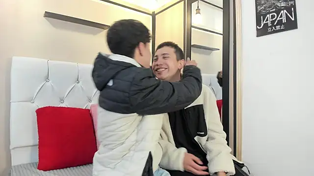 Axel  Evans online show from September 27, 2025, 11:49 am