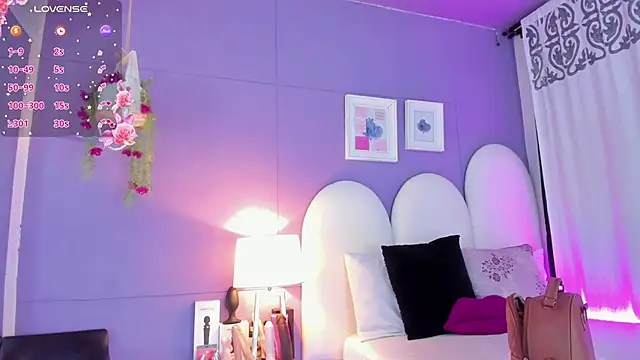 my aleja  online show from October 30, 2025, 12:36 pm