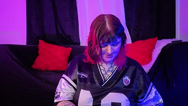 Snapshot of Mariana_velezz chatting on February 23, 2026, 11:22 am Mariana velezz online show from February 23, 2026, 11:22 am