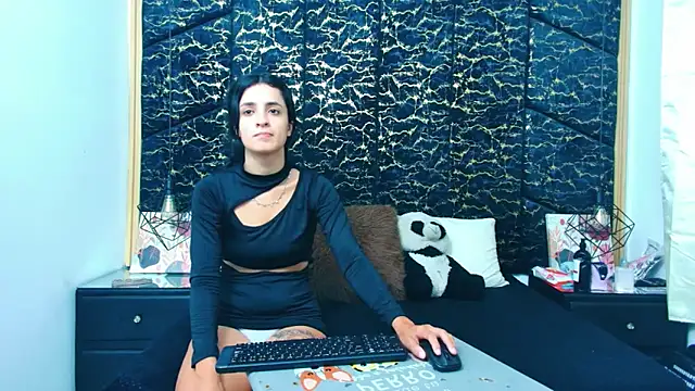 CattyANDnicky online show from October 23, 2025, 1:10 pm