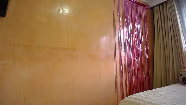 miss lilieth online show from May 24, 2026, 4:51 pm
