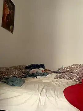 Snapshot of sexe_plaisir chatting on October 6, 2025, 11:44 am sexe plaisir online show from October 6, 2025, 11:44 am