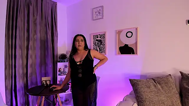 sweett-mary online show from April 8, 2026, 12:45 am