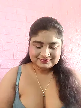 Snapshot of hornyriyanka chatting on February 9, 2026, 3:15 am hornyriyanka online show from February 9, 2026, 3:15 am