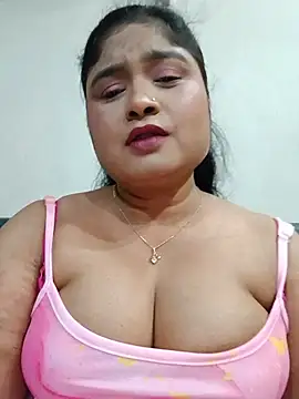 Snapshot of hornyriyanka chatting on May 24, 2026, 2:33 am hornyriyanka online show from May 24, 2026, 2:33 am