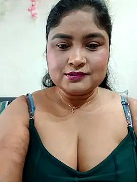 Snapshot of hornyriyanka chatting on May 13, 2026, 2:40 am hornyriyanka online show from May 13, 2026, 2:40 am