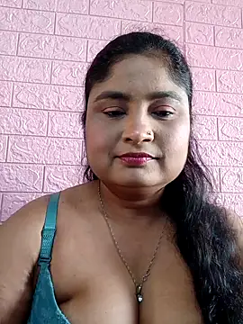 hornyriyanka online show from April 13, 2026, 2:26 am