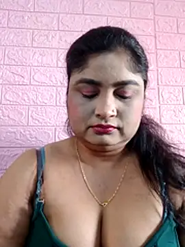 Snapshot of hornyriyanka chatting on February 4, 2026, 2:50 am hornyriyanka online show from February 4, 2026, 2:50 am