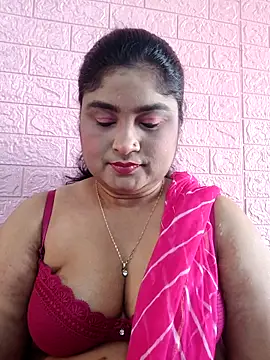 Snapshot of hornyriyanka chatting on February 15, 2026, 3:07 am hornyriyanka online show from February 15, 2026, 3:07 am