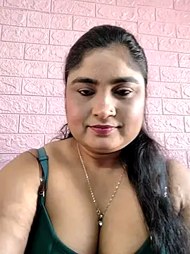 Snapshot of hornyriyanka chatting on February 28, 2026, 2:44 am hornyriyanka online show from February 28, 2026, 2:44 am