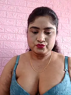 Snapshot of hornyriyanka chatting on February 2, 2026, 2:54 am hornyriyanka online show from February 2, 2026, 2:54 am