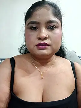 Snapshot of hornyriyanka chatting on May 16, 2026, 2:43 am hornyriyanka online show from May 16, 2026, 2:43 am