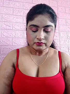 Snapshot of hornyriyanka chatting on February 3, 2026, 2:53 am hornyriyanka online show from February 3, 2026, 2:53 am