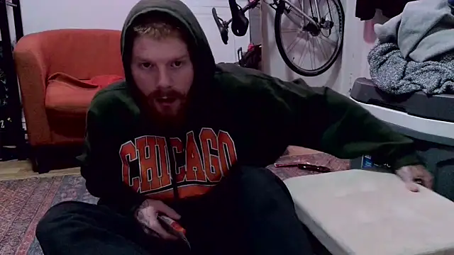 Snapshot of Magnetic127 chatting on November 5, 2025, 4:26 am Magnetic127 online show from November 5, 2025, 4:26 am