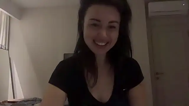 Gilin1 online show from February 10, 2026, 8:19 pm